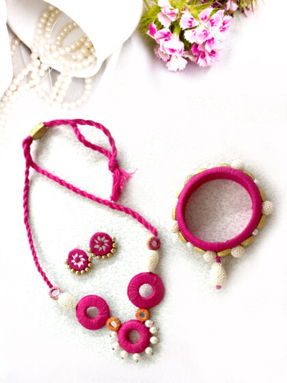 thread work necklace set